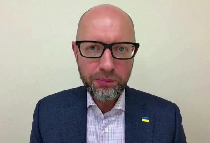 Eski Ukrayna Başbakanı Yatsenyuk: “Ukrayna görüşmeleri bir aldatmaca”
