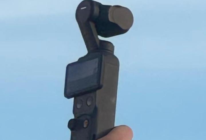 Son aylarda Apple’ın birçok önemli ismi farklı şirketlere geçti. Cupertino’lu firmada uzun yıllardır arayüz tasarımına yön veren Alan Dye da Meta’nın kadrosuna katıldı.9