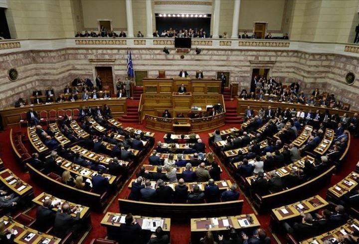 Yunanistan, İsrail'den 36 çok namlulu roketatar sistemi alacak