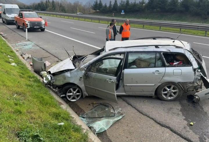 Düzce'de otomobil takla attı; 2 yaralı
