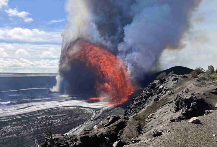 Kilauea uyandı! Dünyanın en aktif yanardağlarından biri...