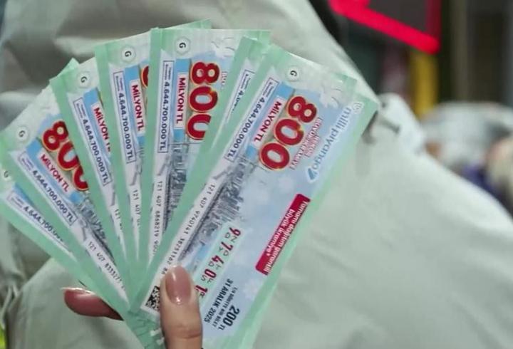 800 milyon TL’lik rekor ikramiye için yılbaşı özel biletleri satışta
