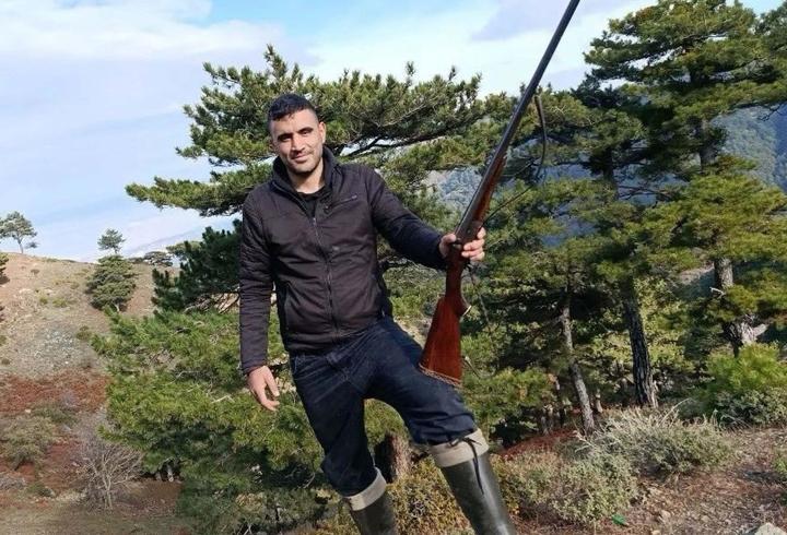Kavgada birbirini bıçakladılar: 1 ölü, 1 yaralı