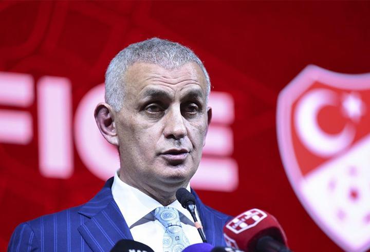 Inter Liverpool maçı canlı izle aramalarının zirveye çıktığı bu gecede, Giuseppe Meazza Stadyumu'nda oynanacak karşılaşma, iki devin kozlarını paylaşacağı unutulmaz bir gece vaat ediyor. UEFA Şampiyonlar Ligi'nde sezonun en çekişmeli eşleşmelerinden biri olan Inter Milan ile Liverpool arasındaki mücadele, futbolseverleri ekran başına kilitliyor.  Inter'in ev sahipliğinde gerçekleşecek bu Şampiyonlar Ligi grup aşaması maçını, beIN Sports ve UEFA resmi yayın kanalları üzerinden UEFA Şampiyonlar Li