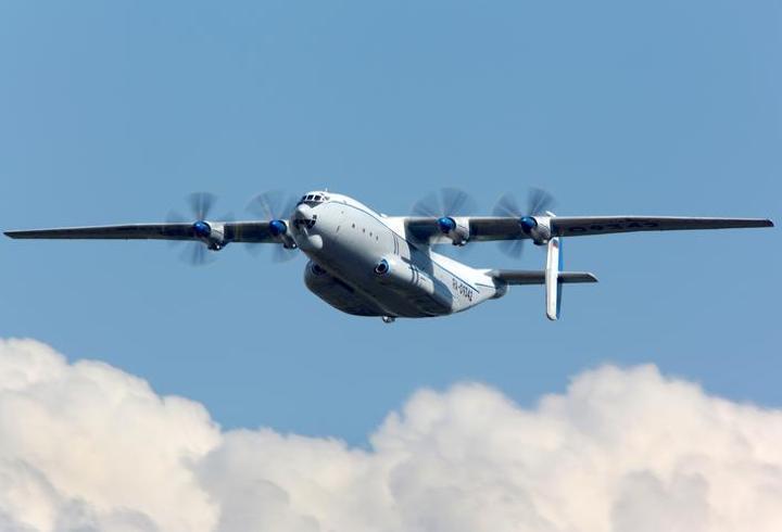 Rus ordusuna ait nakliye uçağı Ivanovo'da düştü