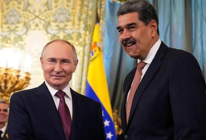 Putin'den kritik görüşme: Maduro'nun yanındayız