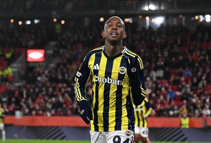 Anderson Talisca, Fenerbahçe formasıyla “kusursuz hat-trick” yaptı