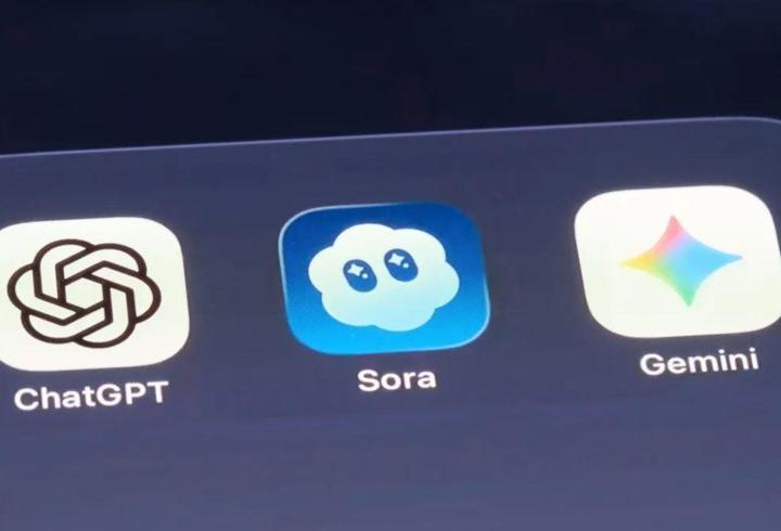 Google, internet tarayıcısı Chrome’u basit bir “sayfa görüntüleyici” olmaktan çıkarıp, kullanıcı adına kararlar veren, form dolduran ve hatta alışveriş yapan “ajan tabanlı” (agentic) bir yapay zeka asistanına dönüştürme yolunda ilerliyor.3