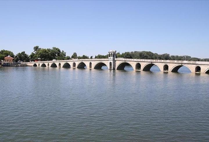 Meriç Nehri'nden Çakmak Barajı'na su aktarımı başladı