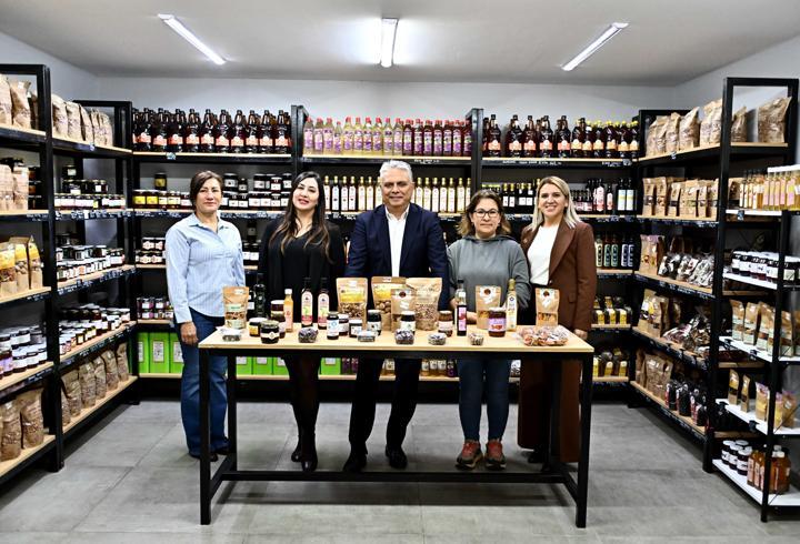 Yerli Malı Haftası'nda kadın emeğine destek