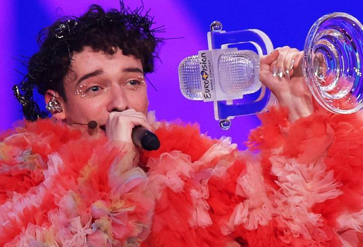 İsrail tartışması Eurovision’u karıştırdı: 2024 birinciden şok karar: Ödülünü geri gönderiyor