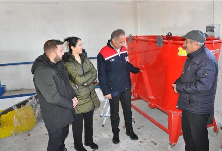 Kars’ta 40 aile modern hayvancılık işletmelerini kurdu