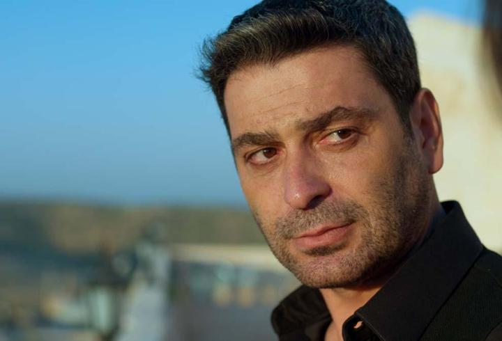 Kübra Ünlü Yazdı: CİHAN ALBORA: ‘DÜNYA KARŞIMA DİKİLSE TANIMAM’!