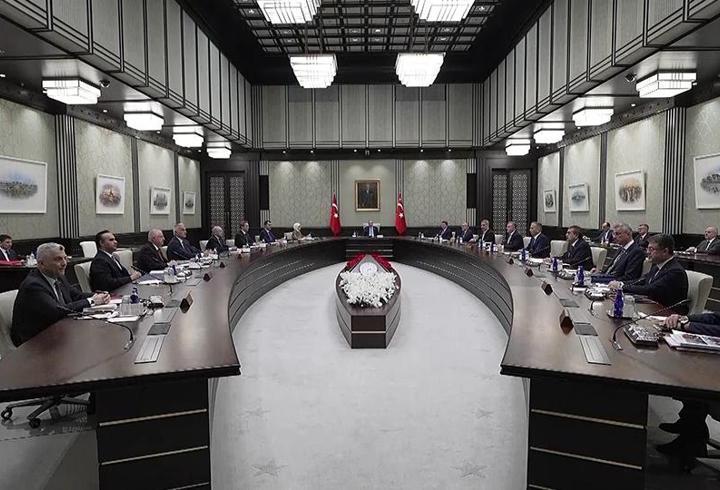 Kabine bugün toplanıyor: İşte masadaki başlıklar...