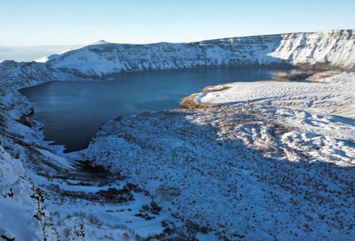 Nemrut ve Süphan'da kış manzarası