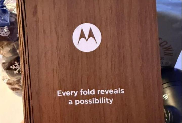 Samsung’a rakip geliyor