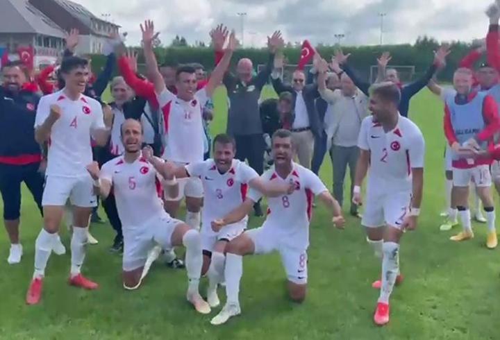 İşitme engelli milliler yine şampiyon