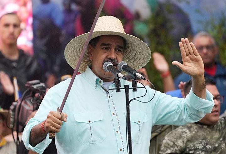 Maduro: ABD rejim değişikliği istiyor