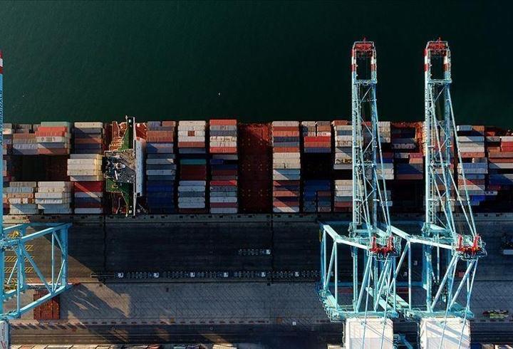 İhracatçı firmalara resim ve harç istisnası için verilen süre uzatıldı