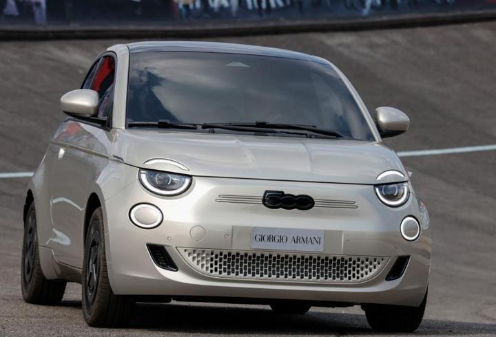 Fiat 500e Armani Collector's Edition Türkiye’de