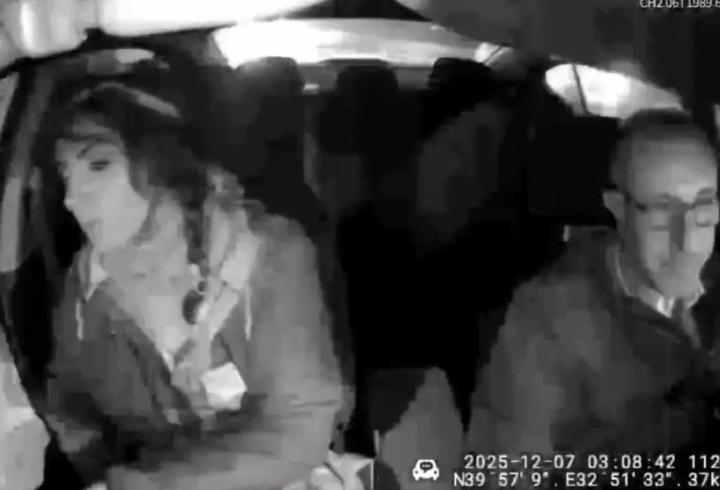 Hırsızlık anı kamerada! Taksiden 15 bin lirayı işte böyle çaldı...
