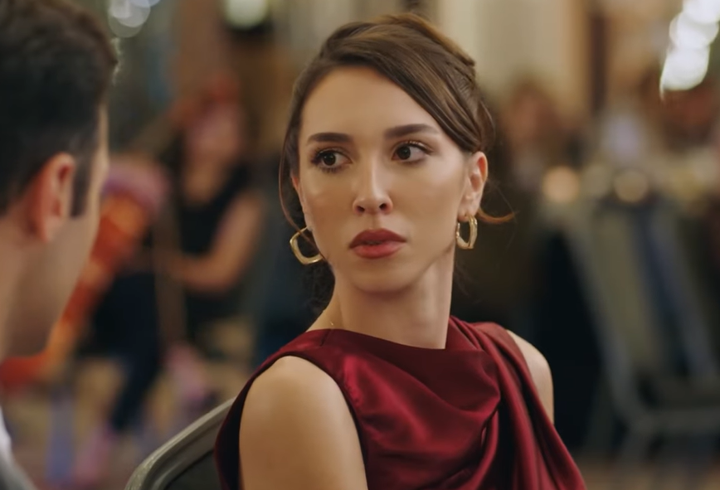 Kızılcık Şerbeti Elif kimdir? Zeynep Parla kaç yaşında ve nereli?