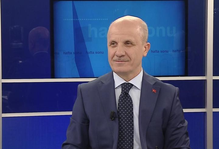 SON DAKİKA... Üniversite kontenjanları azalacak mı? YÖK Başkanı Özvar CNN TÜRK'te yanıtladı