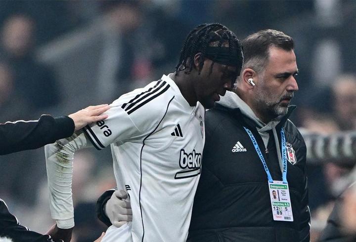 Beşiktaş'ın galibiyeti sonrası Abraham'ı savundu: O ne yapsın?