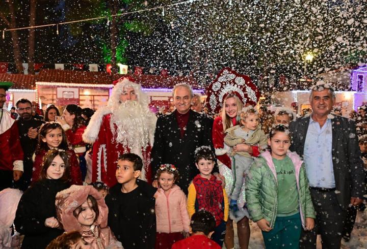 Antalya Kepez’de yeni yıl heyecanı kar yağışıyla başladı 
