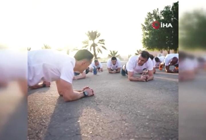 Macron, Fransız askerleriyle Abu Dabi'de spor yaptı