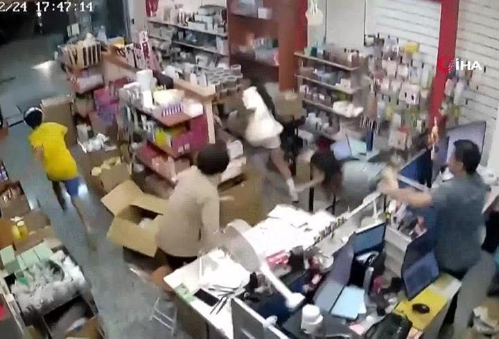 Tayvan’da 7.0 büyüklüğünde deprem kamerada