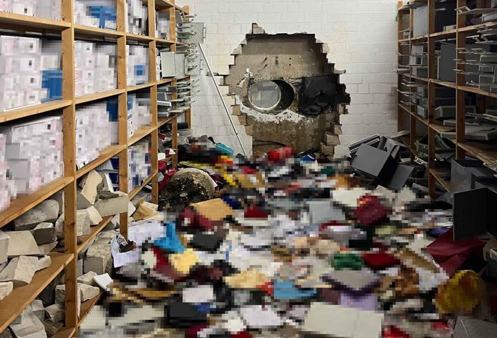 Almanya'da film gibi banka soygunu! Şoke eden görüntüler: Hırsızlar her detayı hesaba katmış...