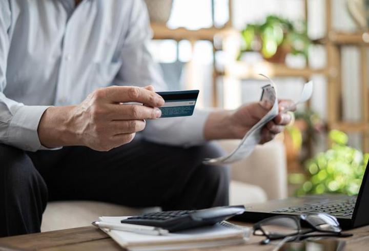 İşte tüketicinin bilmesi gerekenler: Para puanlar, aidatlar, komisyonlar