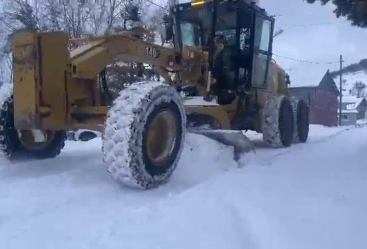 Artvin'de 203 köy yolu kardan kapandı