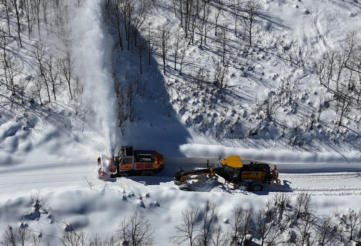 Tunceli’de 301 köy yolu kardan kapandı