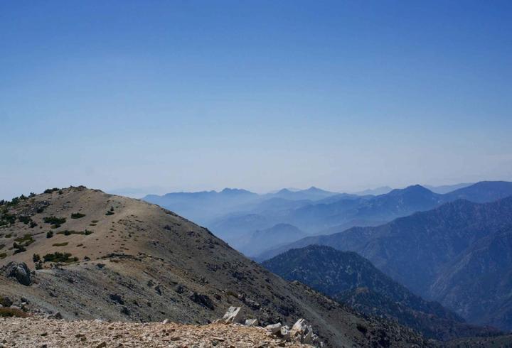 ABD'de dağ yürüyüşüne çıkan 3 kişi ölü bulundu
