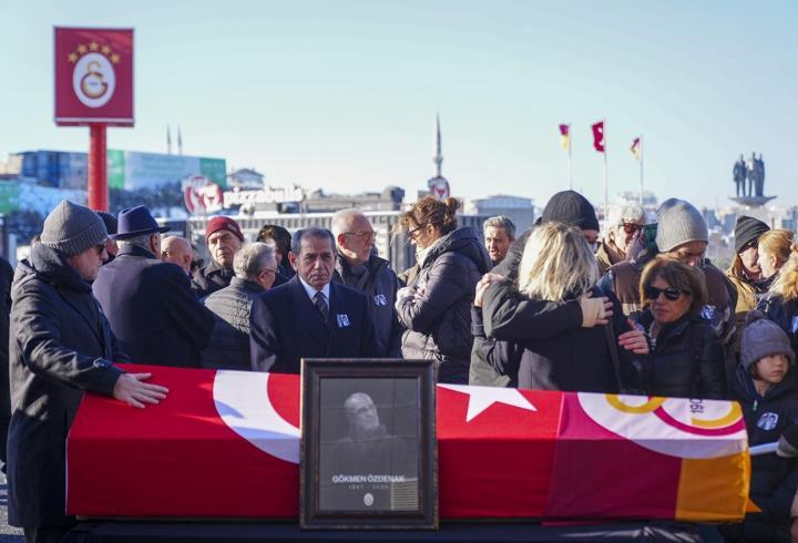 Gökmen Özdenak, son yolculuğuna uğurlandı