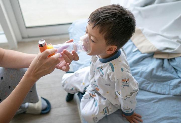 Evdeki görünmez tehdit: Çocuklarda astımı tetikliyormuş