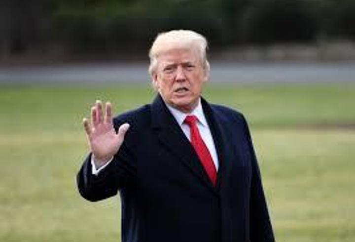 Trump'tan geçici isme ağır tehdit: Maduro'dan beter olur! ABD'liler sokağa döküldü