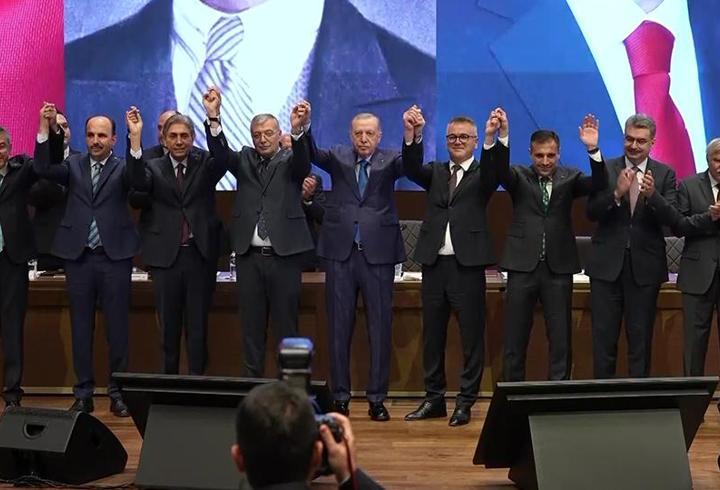Siyasi partilerin üye sayısı açıklandı