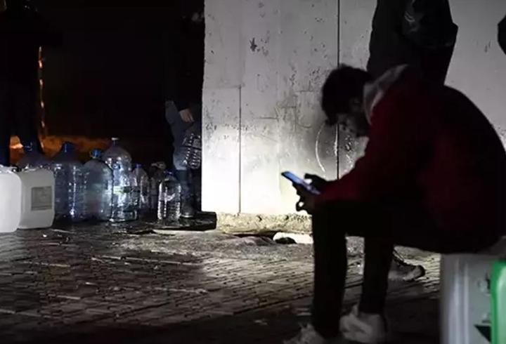 Ankaralıların su çilesi sürüyor! Çeşmelerde gece mesaisi