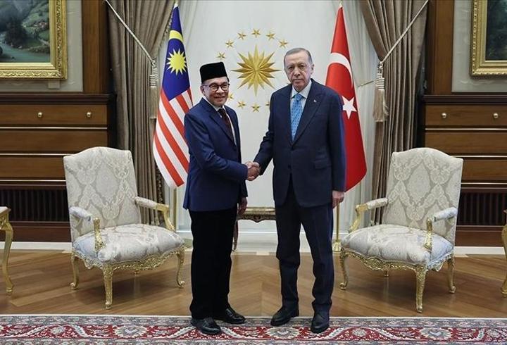 Malezya Başbakanı İbrahim, Türkiye'ye geliyor