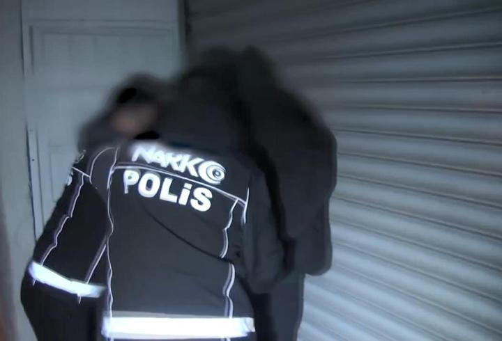 İstanbul - İstanbul'da uyuşturucu operasyonu: 1 milyon 252 bin hap ele geçirildi