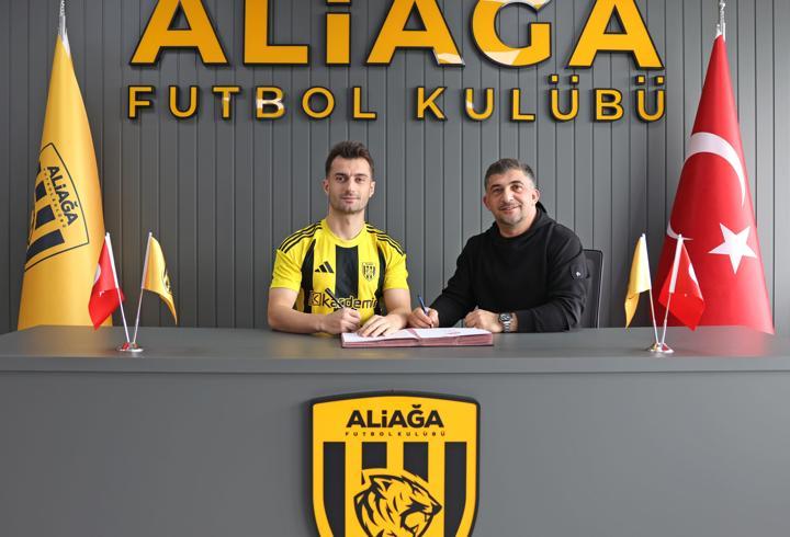 Aliağa FK'da Burak Süleyman imzayı attı