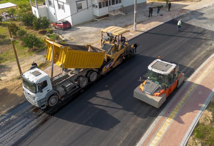 Manavgat'ta cadde düzenleme çalışması