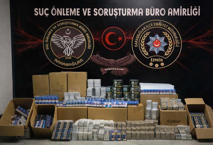 İzmir’de yarım milyon dal makaron ele geçirildi; 2 gözaltı