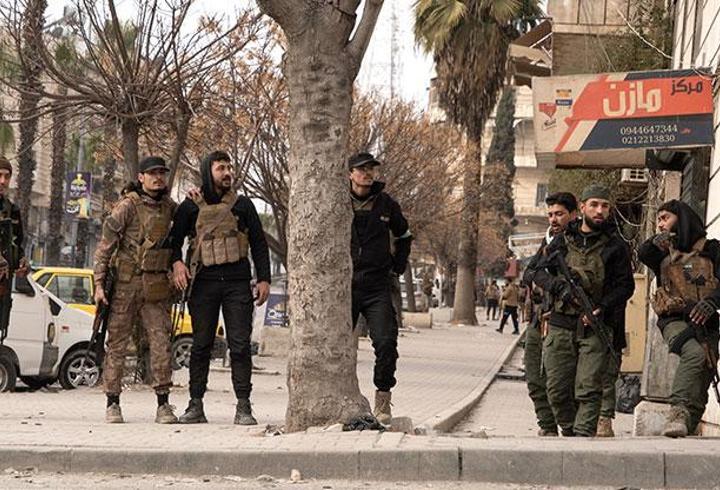 Suriye Ordusu harekete geçti, YPG köşeye sıkıştı: Şeyh Maksud'a operasyon başladı