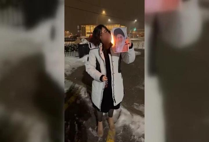 İran'da protestoların simgesi olmuştu! Hamaney fotoğrafını yakan eylemci değil, fenomen çıktı