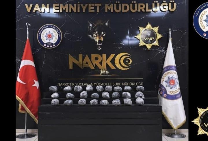Van'da 26 kilo metamfetamin ele geçirildi