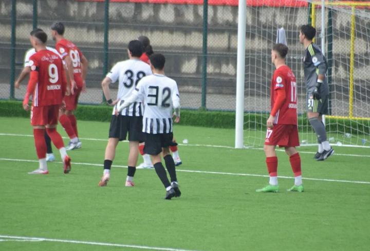 Nazillispor'da forma numarasına bantlı çözüm